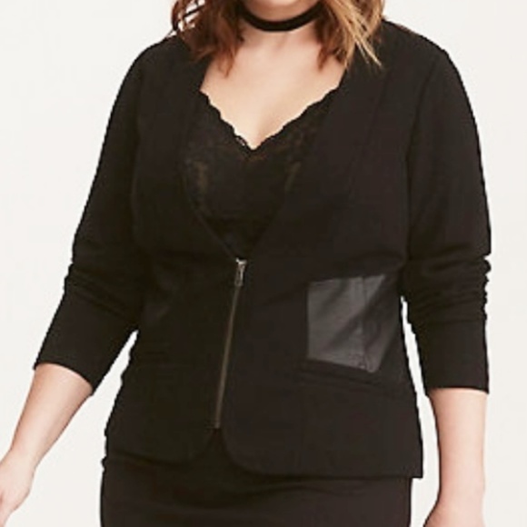 torrid Jackets & Blazers - Sexy * Zip Front * Corset Back w/ Faux Leather 5x